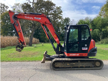 Mini escavadeira KUBOTA KX080