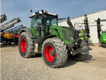 Trator FENDT 826 Vario