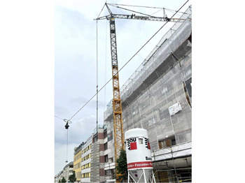 Guindaste de torre LIEBHERR