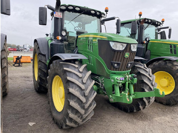 Trator JOHN DEERE 6215R