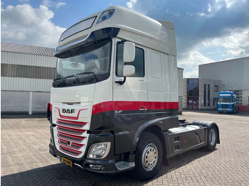 Tractor DAF XF 530