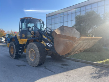 Pá carregadora de rodas JCB 427