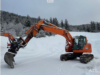 Escavadeira DOOSAN DX235LCR