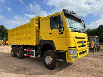 Camião basculante SINOTRUK Howo 371 Dump truck: foto 2