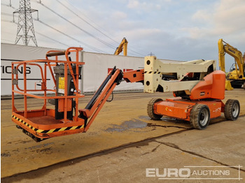 Plataforma aérea JLG E450AJ