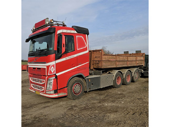 Camião com sistema de cabo VOLVO FH 540