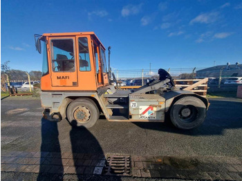 Tractor de terminal MAFI