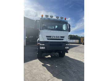 Camião basculante CAMION VOLQUETE IVECO TRAKKER 450 6X6: foto 2