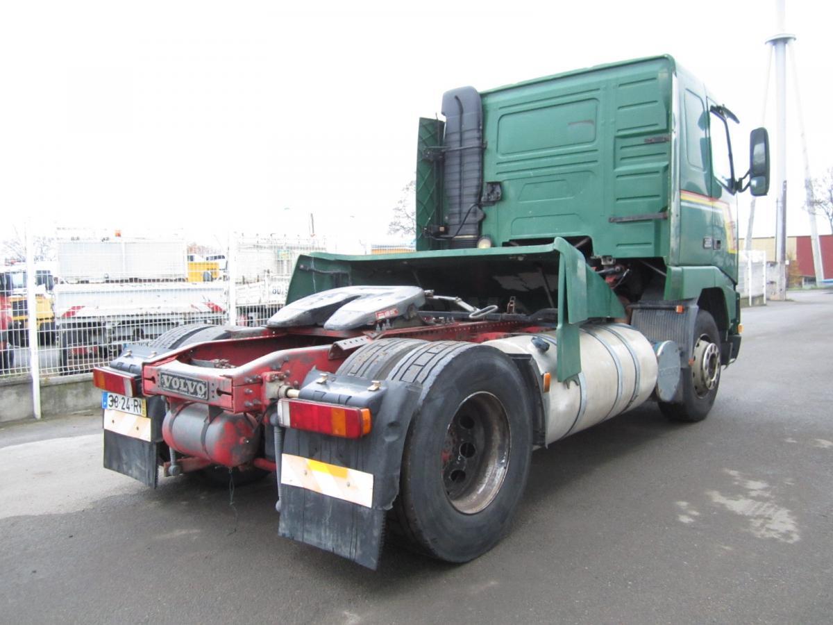 Tractor Volvo FH12 380: foto 6