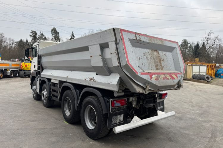 Camião basculante MAN TGS 35.460 8x4 Rückwärtskipper: foto 11