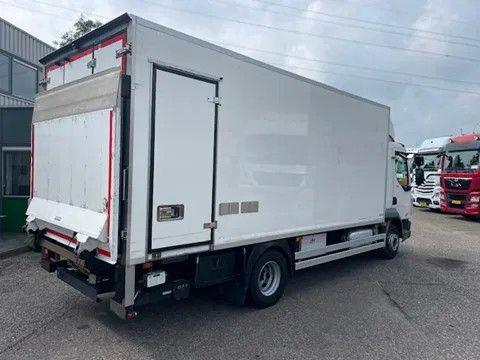 Camião frigorífico DAF LF 210 Frigo/Laadlift/Konvekta koelmachine/Top T: foto 13