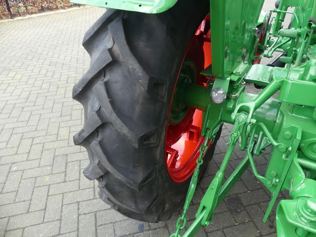 Trator Deutz D5005: foto 7