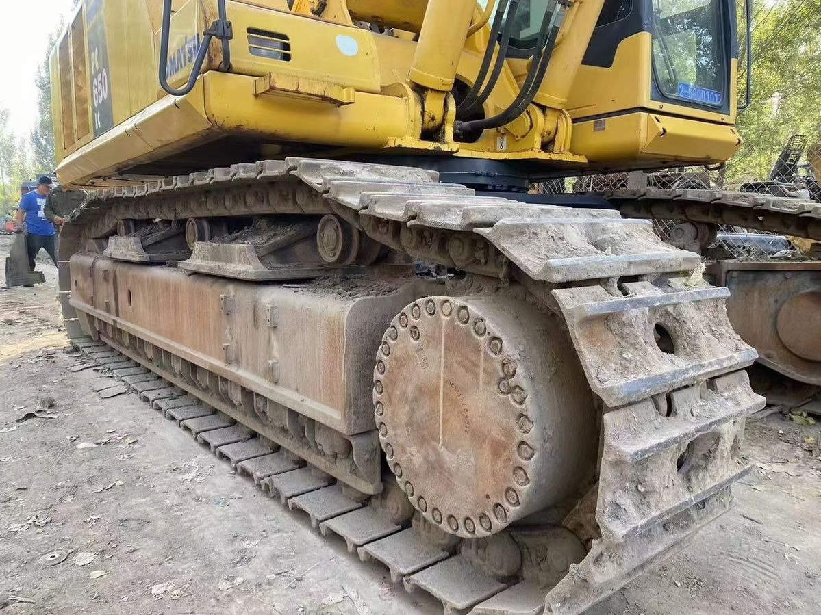 Escavadora de rastos Komatsu PC650-8: foto 7