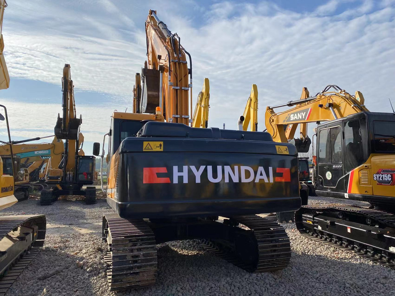 Escavadora de rastos HYUNDAI R220-9S: foto 17