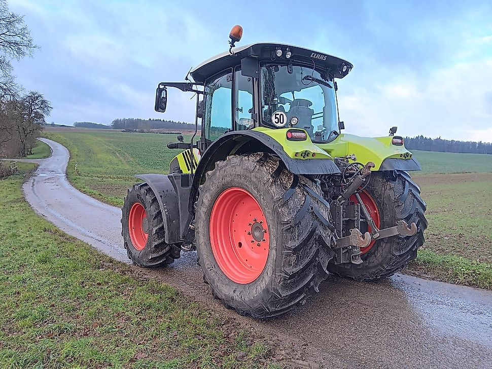 Trator Claas Arion 550 Cebis: foto 8