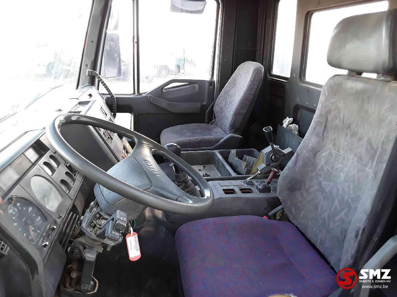 Camião betoneira Iveco Eurotrakker 260 E 34 manual pump: foto 8