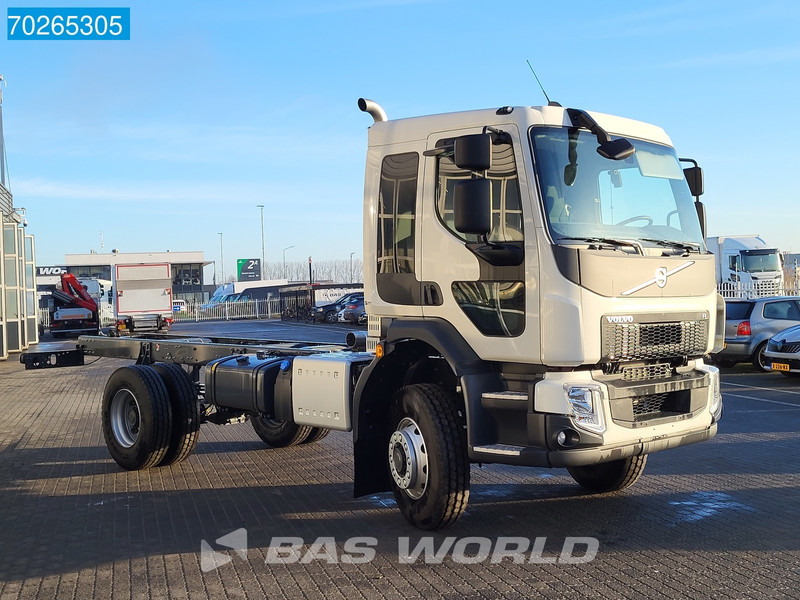 Locação financeira de Volvo FL 280 4X4 NEW! 4x4 16tons chassis Automatic Euro 6 Volvo FL 280 4X4 NEW! 4x4 16tons chassis Automatic Euro 6: foto 13