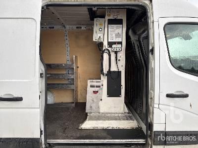 Caminhão com plataforma aérea RENAULT MASTER Klubb K32 on Camion Nacelle: foto 20