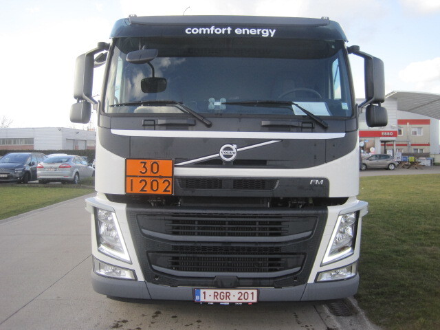 Camião cisterna VOLVO FM: foto 6