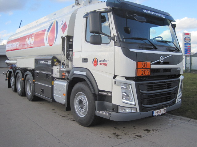 Camião cisterna VOLVO FM: foto 7