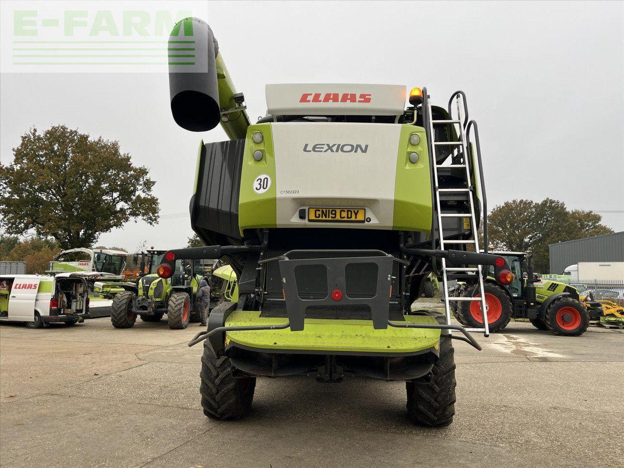 Ceifeira debulhadora CLAAS LEXION 750 TT: foto 6