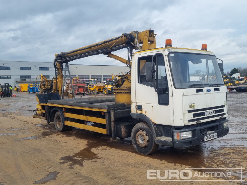 Caminhão com plataforma aérea 1998 Iveco 4x2 Access Platform Truck, Stabilisers, Manual Gearbox (DVLA SCRAPPED MARKER): foto 7