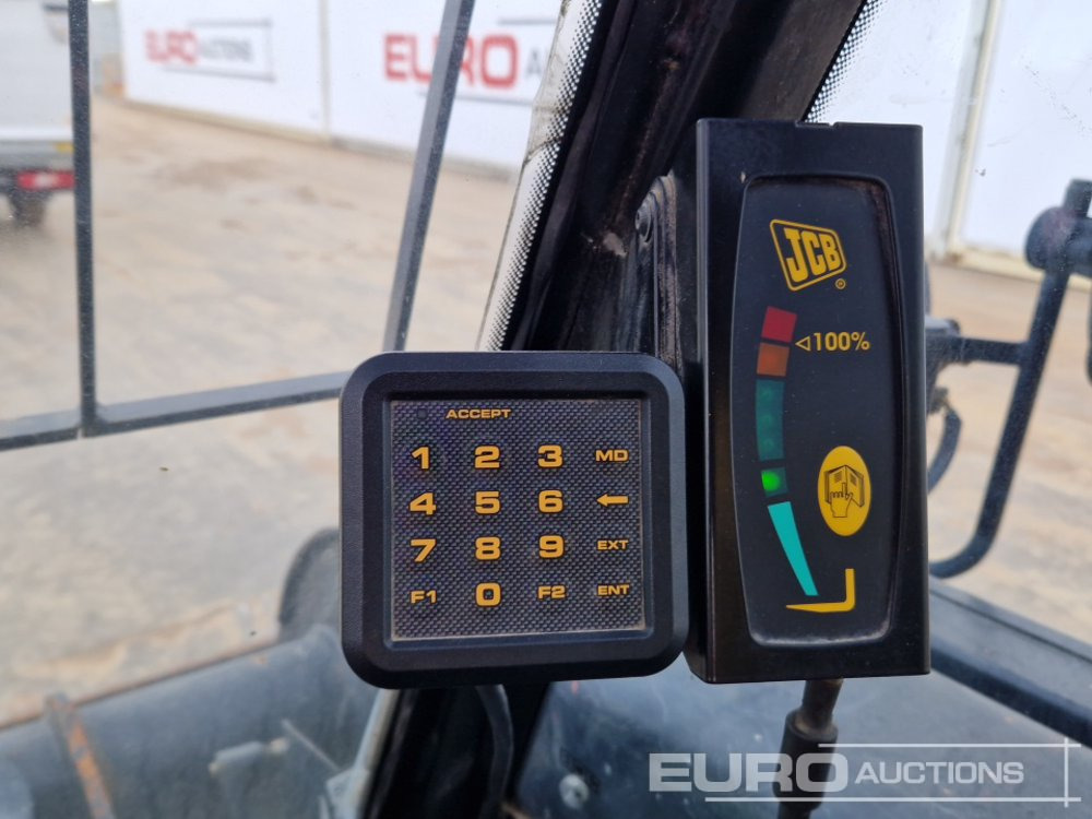 Empilhador telescópico 2019 JCB 520-40: foto 30