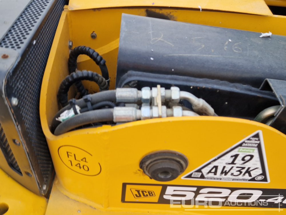 Empilhador telescópico 2019 JCB 520-40: foto 18