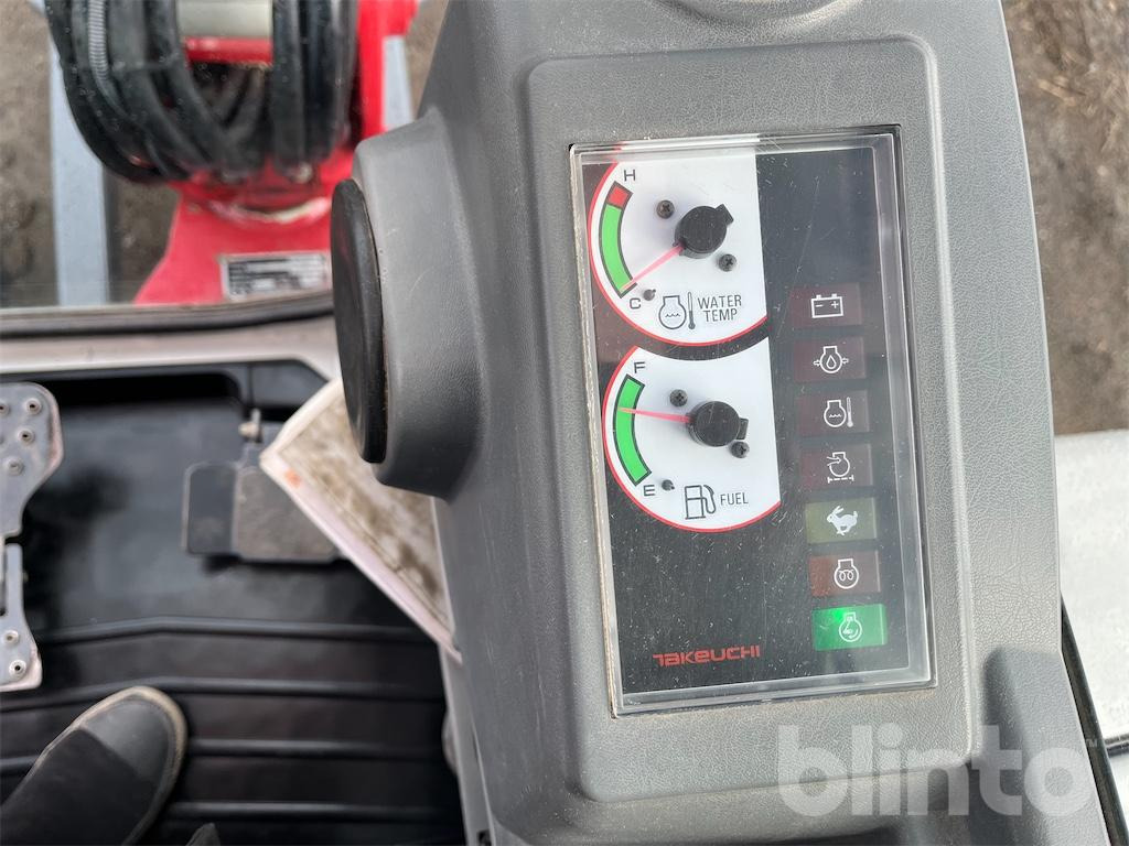 Mini escavadeira Takeuchi TB228: foto 47