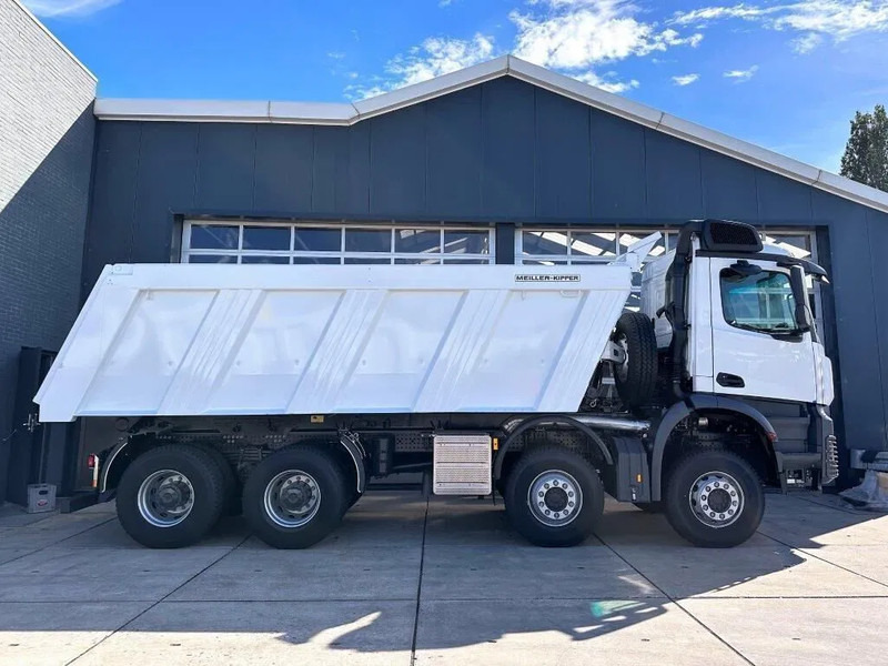 Camião basculante novo Mercedes-Benz Arocs 4140 K 8x4 Meiller Tipper: foto 17